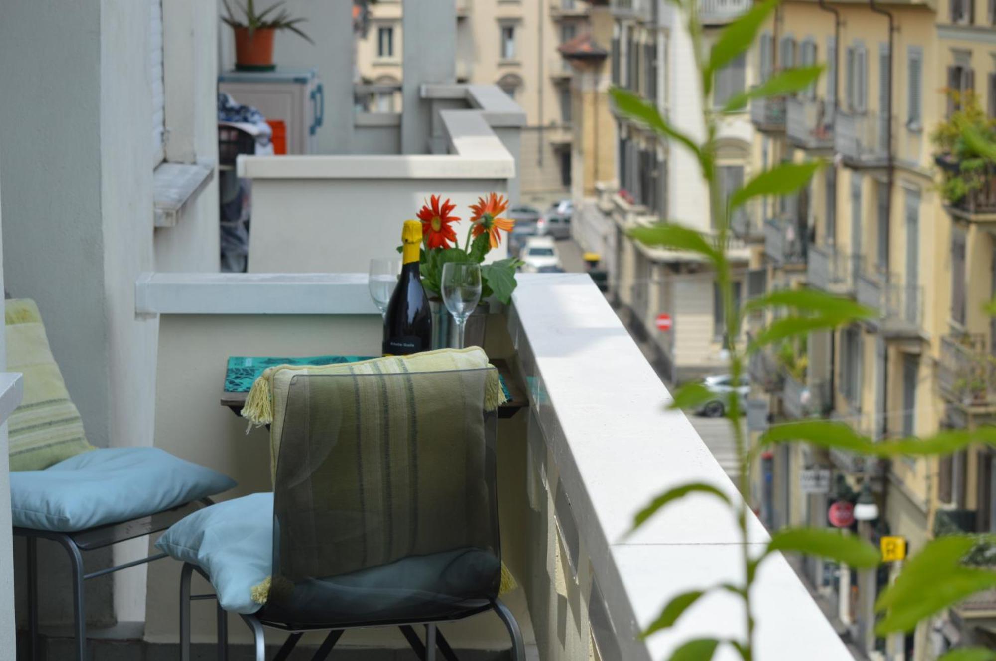 Flat Center Porta Susa, Free Parking Wifii Smart Tv Sky * Turin