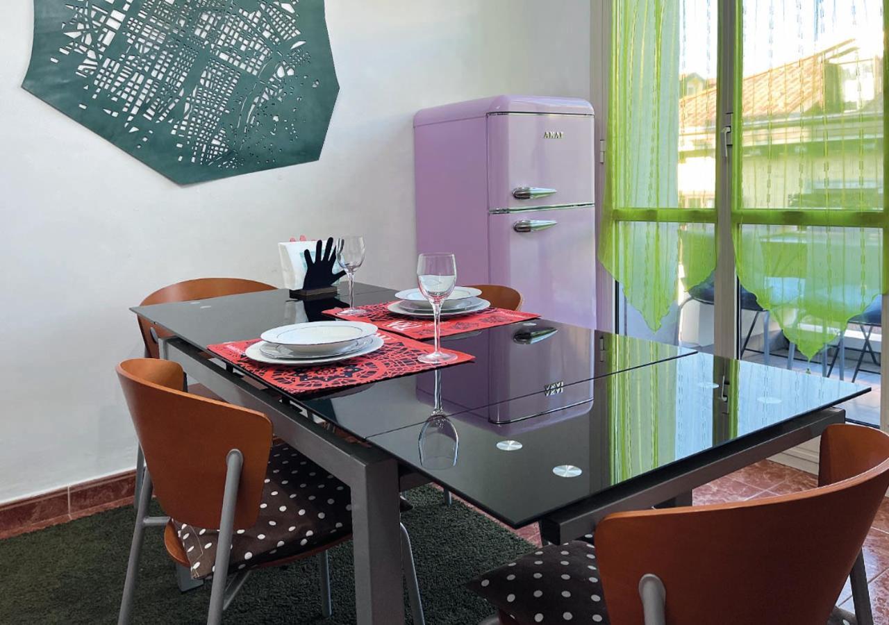Apartment Flat Center Porta Susa, Free Parking Wifii Smart Tv Sky *